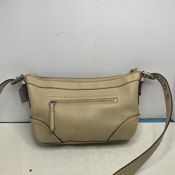 Coach F12321 Tan Pebbled Leather - Picture 3 of 8